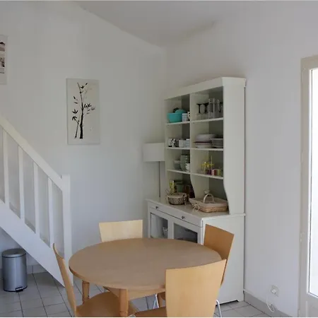 בית נופש Petite Maison Dans Avec Piscine Proche Et Centre A Pied